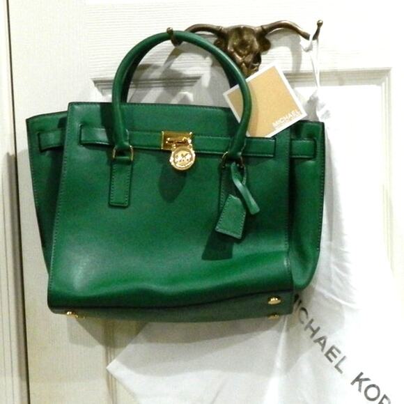 Michael Kors Green Handbag Purse w Dust Cover - Picture 1 of 9